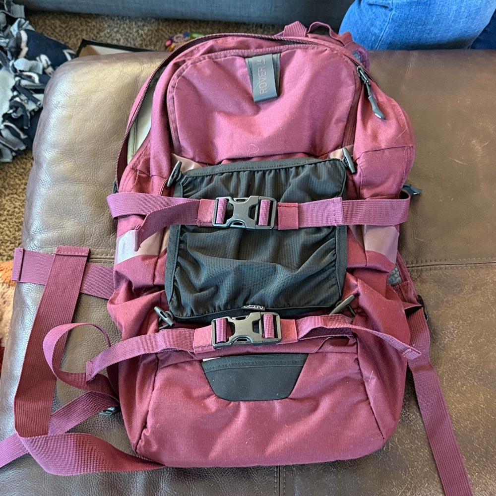Unisex Maroon Nitro Snowboard Backpack